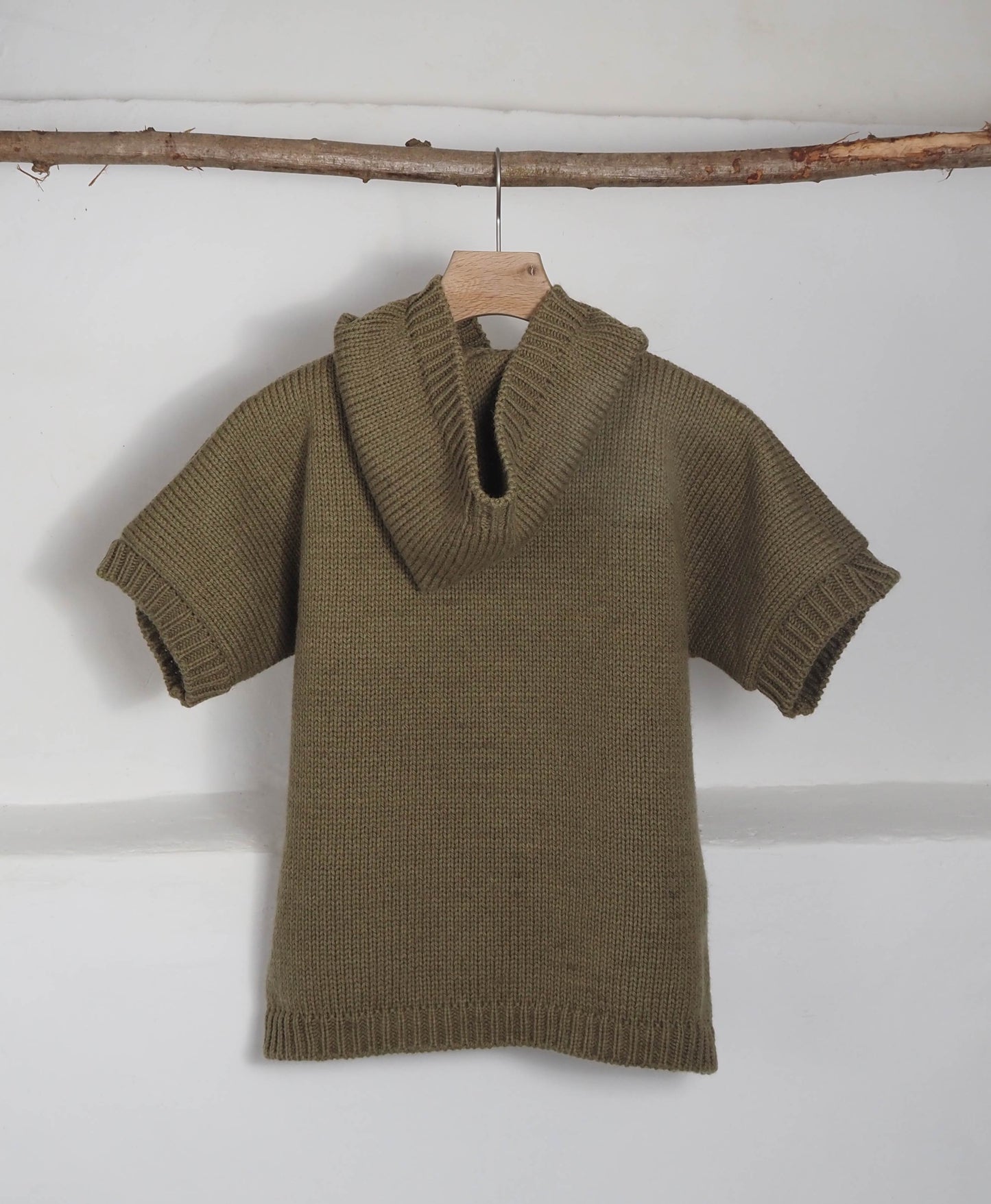 HALCYON HOODIE IN OLIVE