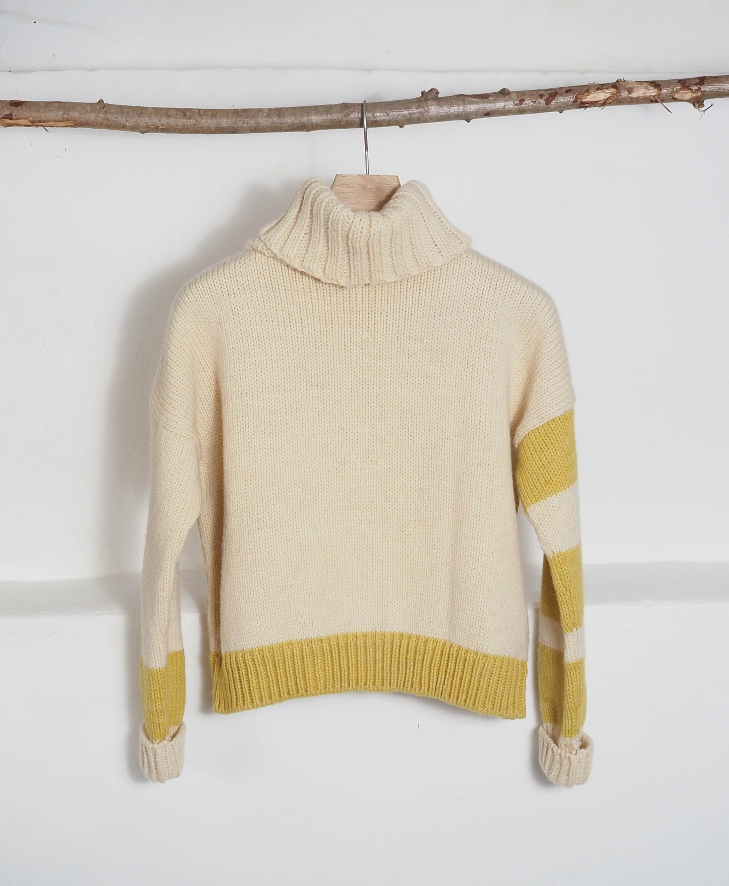 RAFTER JUMPER IN BUTTERCUP