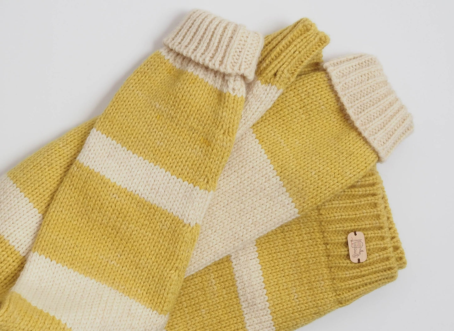 RAFTER JUMPER IN BUTTERCUP